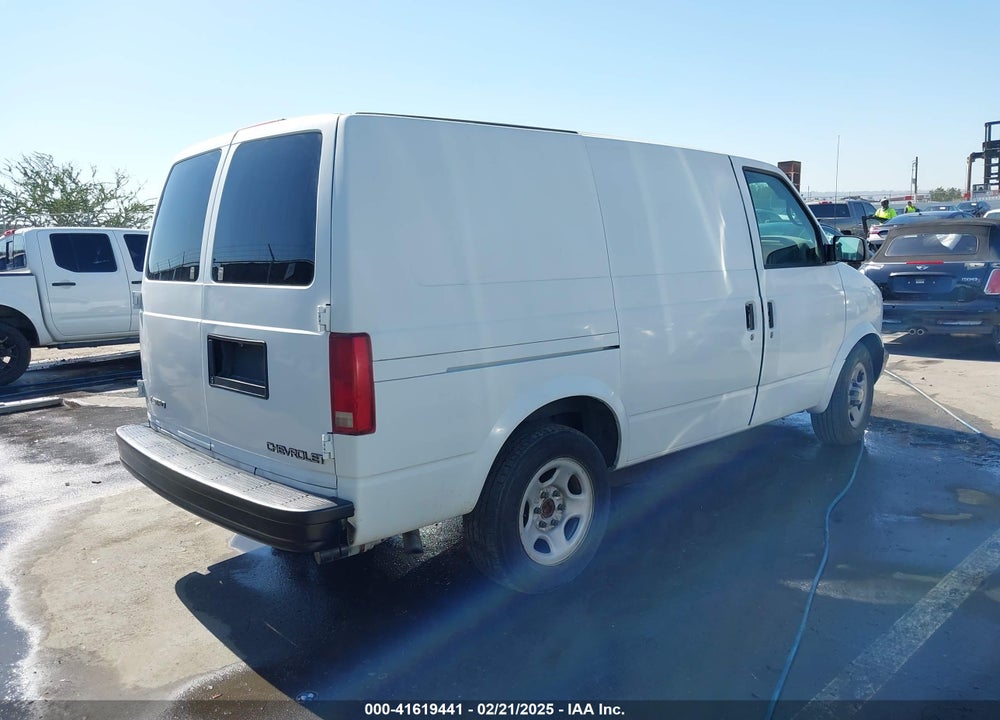 2005 CHEVROLET ASTRO VIN: 1GCDM19X65B103835