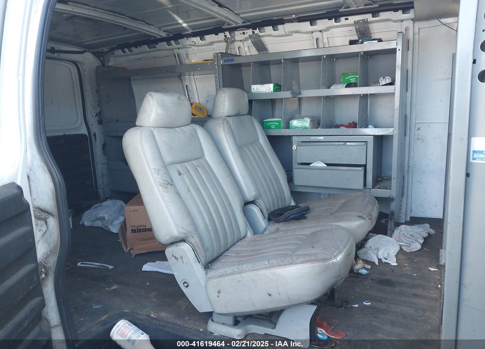 2006 GMC SAVANA WORK VAN VIN: 1GTHG352261256878