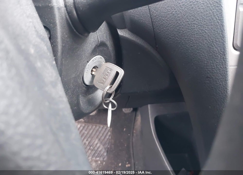 2012 TOYOTA YARIS VIN: JTDBT4K35CL036557