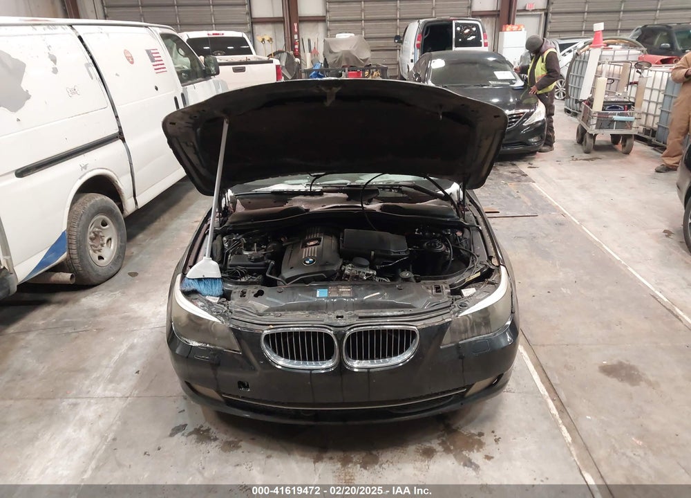 2008 BMW 535I VIN: WBANW13568CZ79001