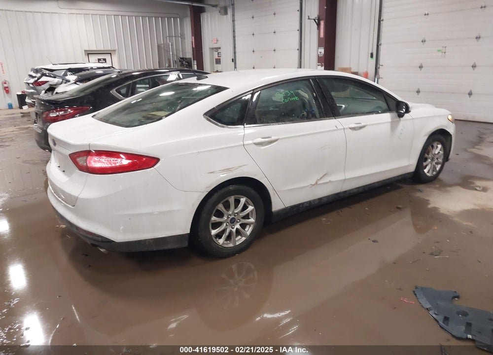 2015 FORD FUSION VIN: 3FA6P0G79FR146114