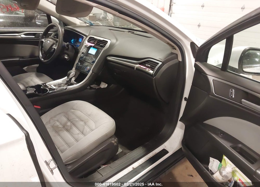 2015 FORD FUSION VIN: 3FA6P0G79FR146114