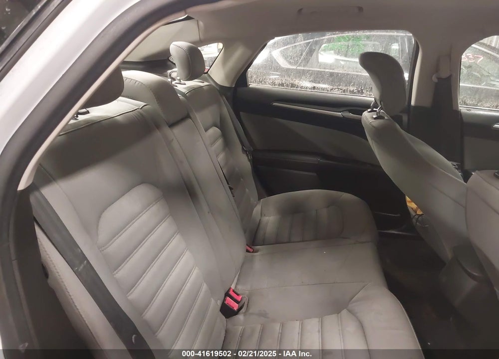 2015 FORD FUSION VIN: 3FA6P0G79FR146114