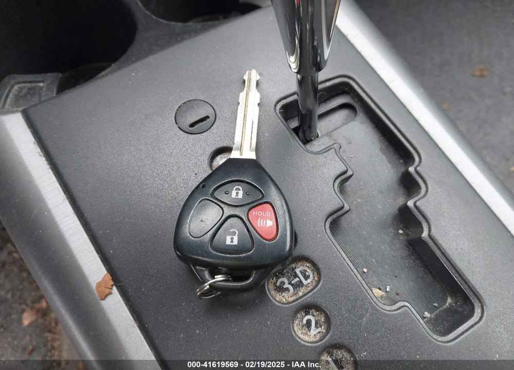 2008 TOYOTA RAV4 VIN: JTMZD33V585102753