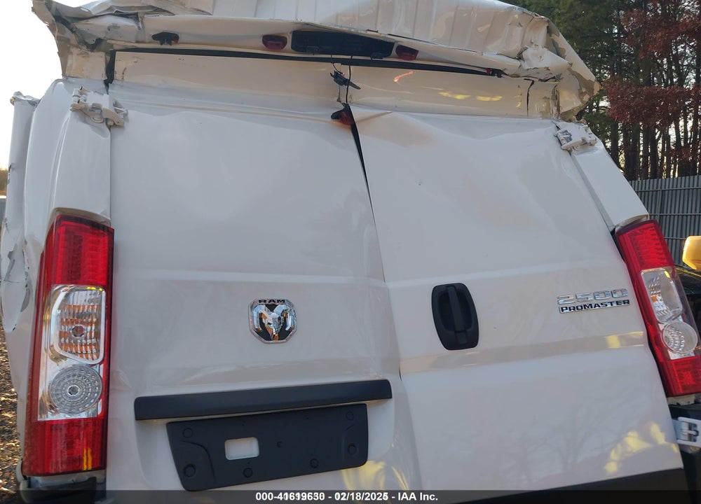 2025 RAM PROMASTER 2500 TRADESMAN HIGH ROOF 159 WB W/PASS SEAT VIN: 3C6LRVDG1SE509586
