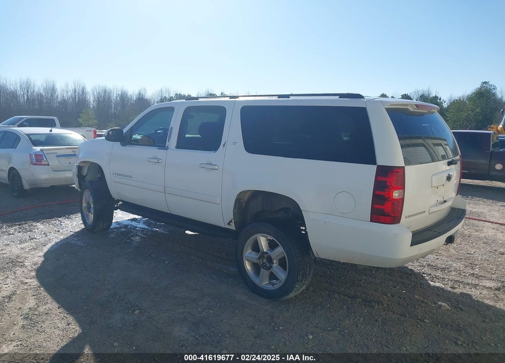 2007 CHEVROLET SUBURBAN 1500 LT VIN: 1GNFK16377J212272