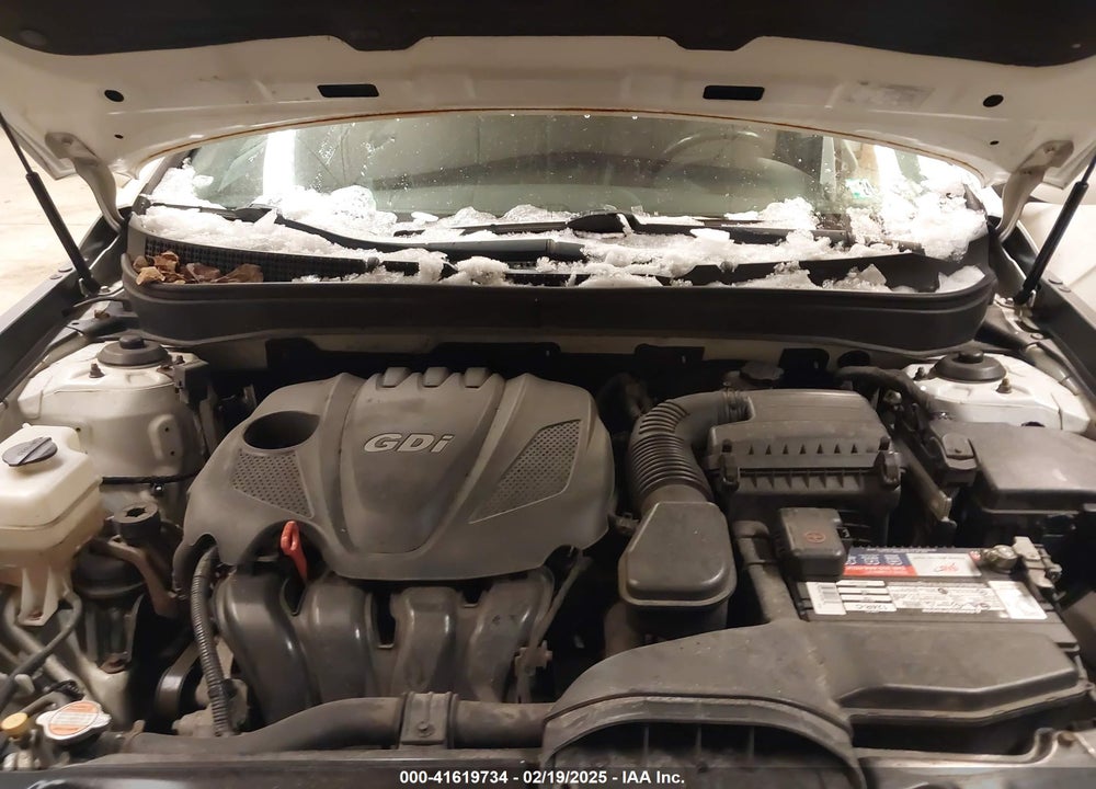 2011 HYUNDAI SONATA SE VIN: 5NPEC4AC6BH076888