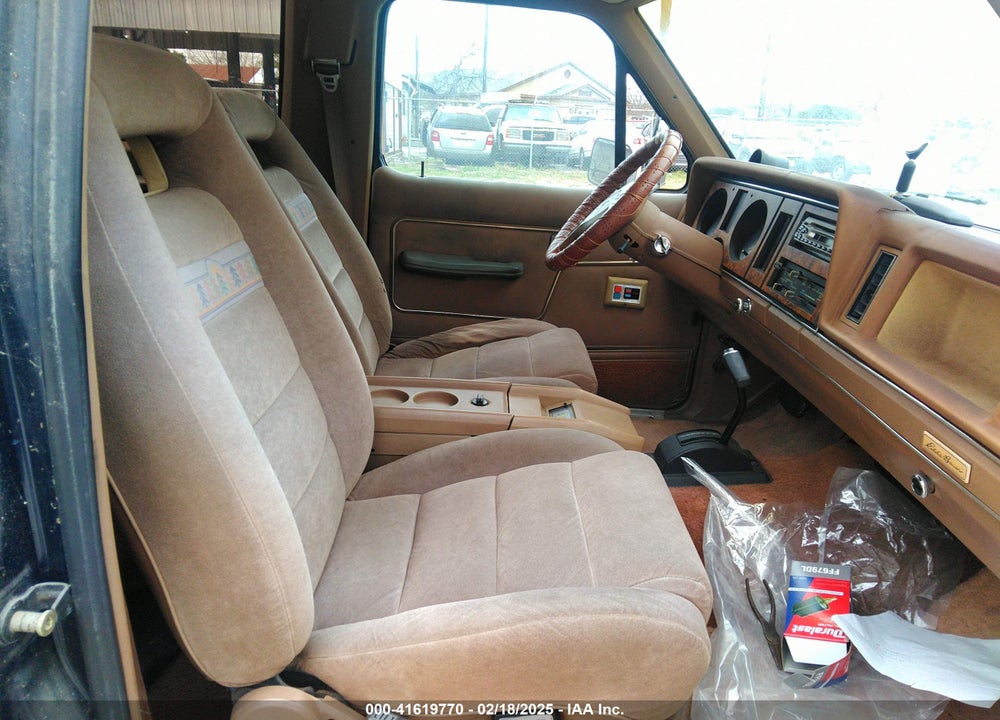 1988 FORD BRONCO II VIN: 1FMCU12T3JUA47124