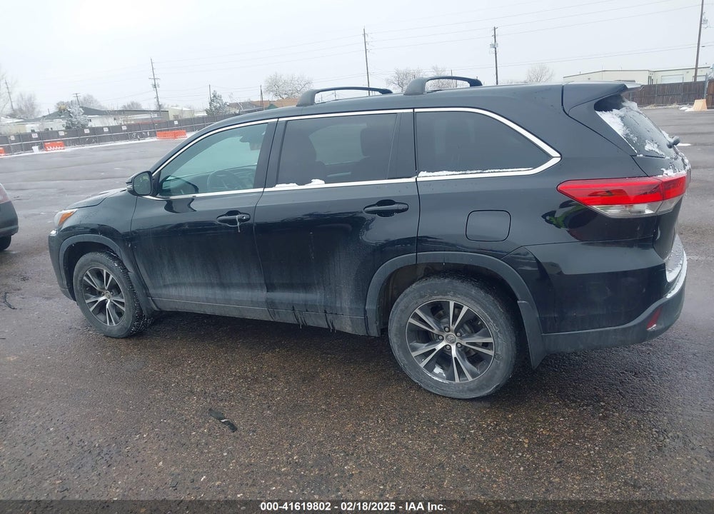 2017 TOYOTA HIGHLANDER LE VIN: 5TDBZRFH2HS423770