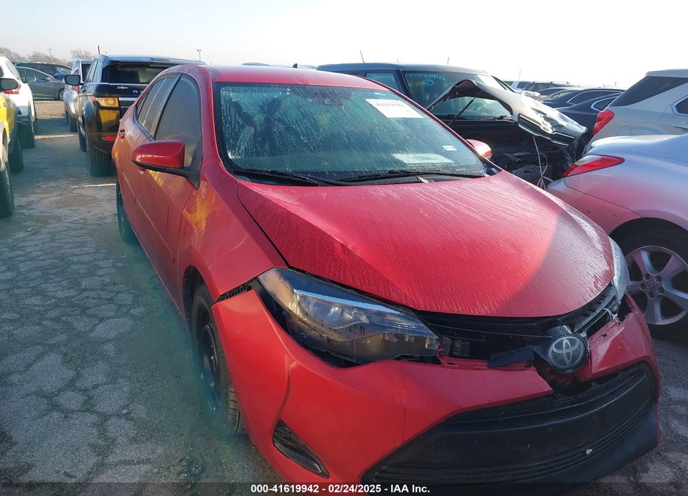 2018 TOYOTA COROLLA LE VIN: 5YFBURHE1JP846582