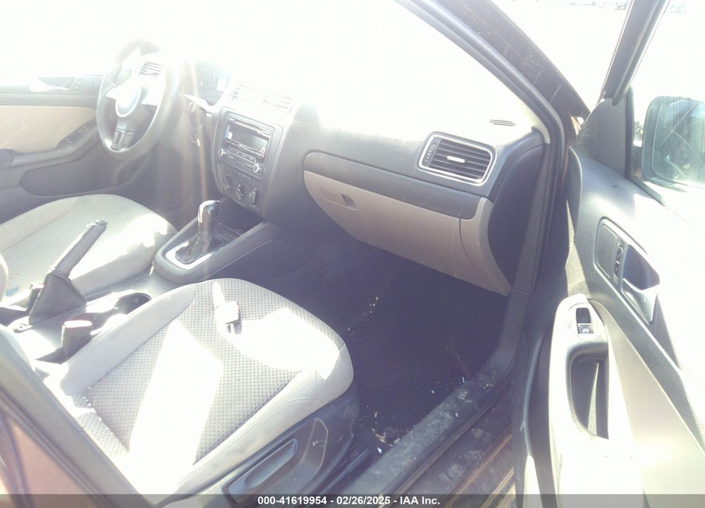 2012 VOLKSWAGEN JETTA VIN: 3VW2K7AJ2CM398281