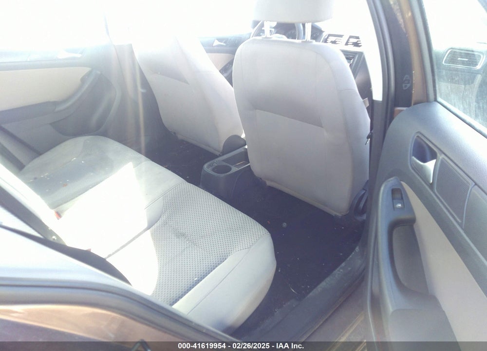 2012 VOLKSWAGEN JETTA VIN: 3VW2K7AJ2CM398281