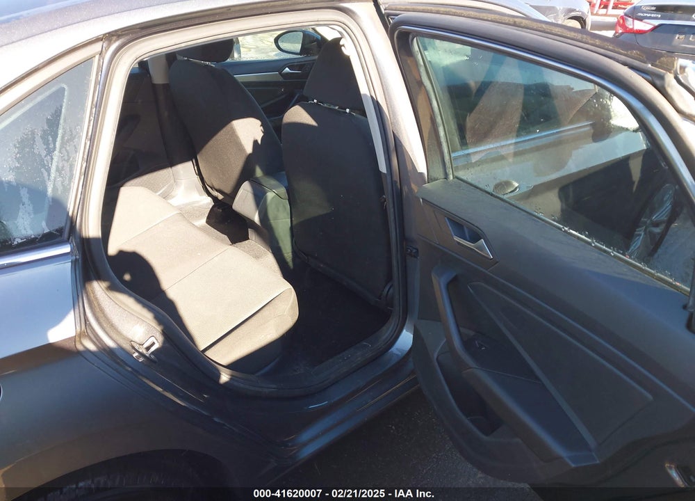 2019 VOLKSWAGEN JETTA VIN: 3VWC57BU7KM061592