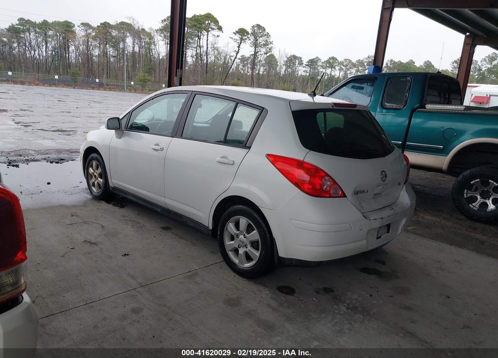 2008 NISSAN VERSA VIN: 3N1BC13E18L374860