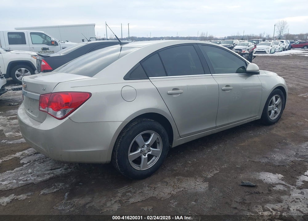 2014 CHEVROLET CRUZE 1LT AUTO VIN: 1G1PC5SB4E7242203