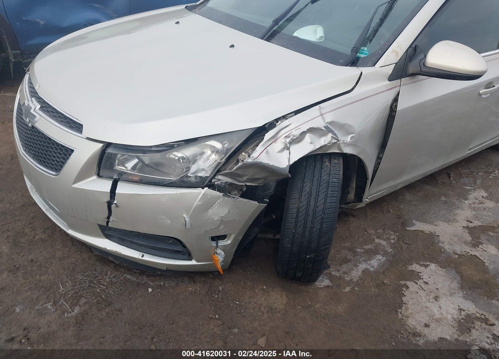 2014 CHEVROLET CRUZE 1LT AUTO VIN: 1G1PC5SB4E7242203