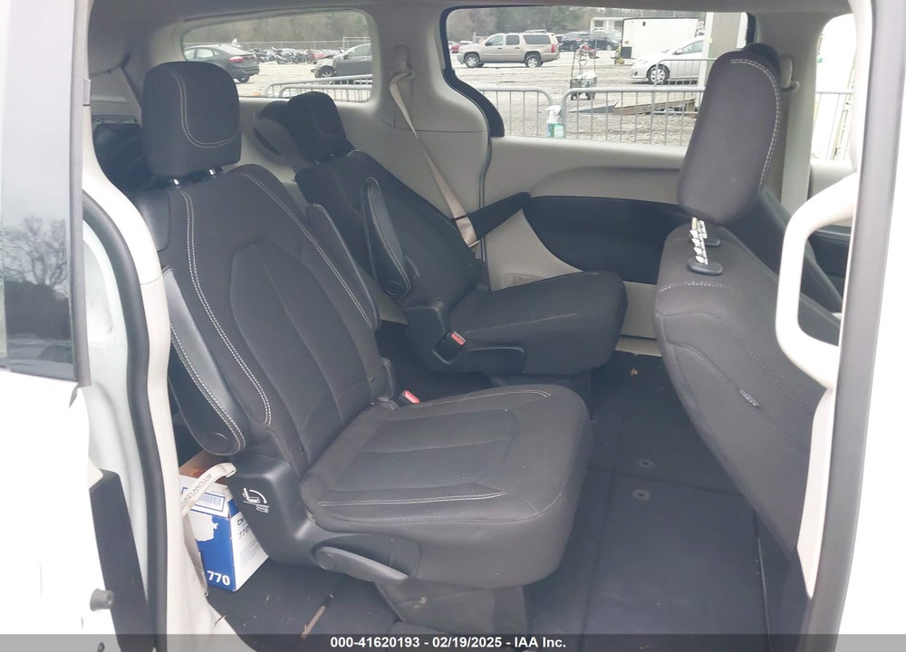 2021 CHRYSLER VOYAGER LX VIN: 2C4RC1CG4MR555333