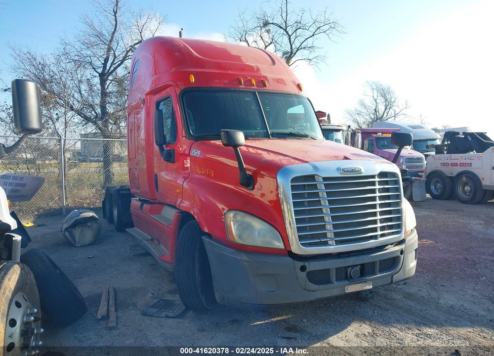 2011 FREIGHTLINER CASCADIA 125 --- VIN: 1FUJGLDR0BSAT0192