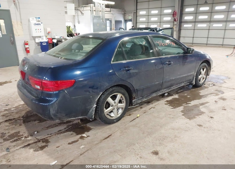 2005 HONDA ACCORD 2.4 EX VIN: 1HGCM56735A085745