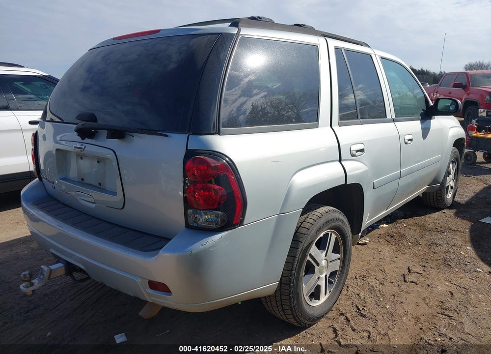 2007 CHEVROLET TRAILBLAZER VIN: 1GNDS13S072258040