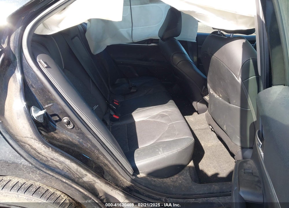 2021 TOYOTA CAMRY VIN: 4T1K61AK8MU452768