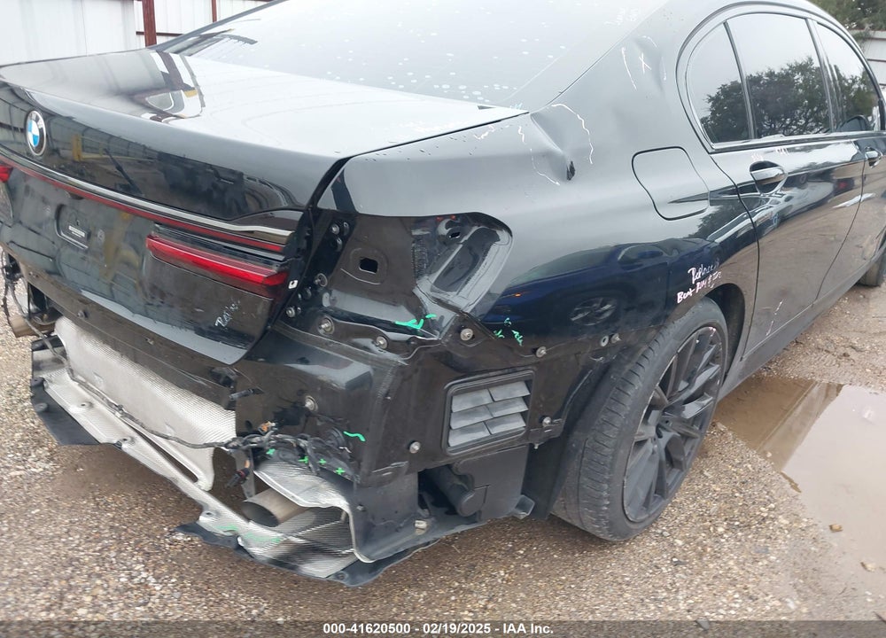2021 BMW 740I VIN: WBA7T2C06MCE57381