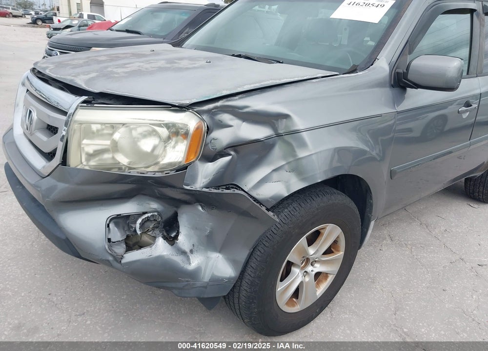 2009 HONDA PILOT EX-L VIN: 5FNYF38559B028572