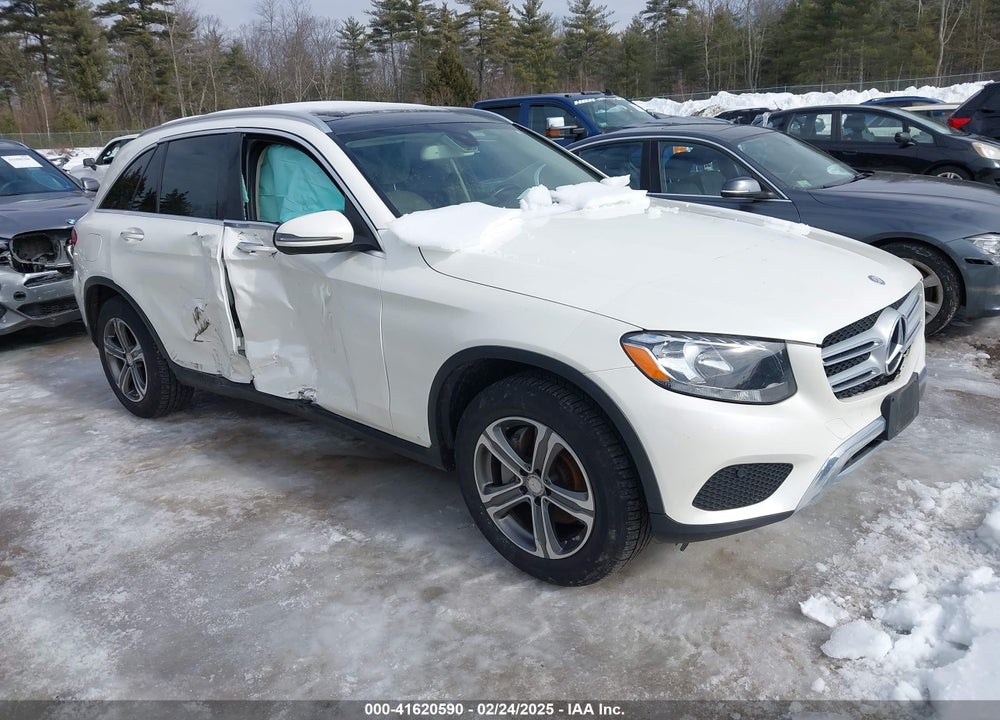 2016 MERCEDES-BENZ GLC 300 4MATIC VIN: WDC0G4KB3GF080056