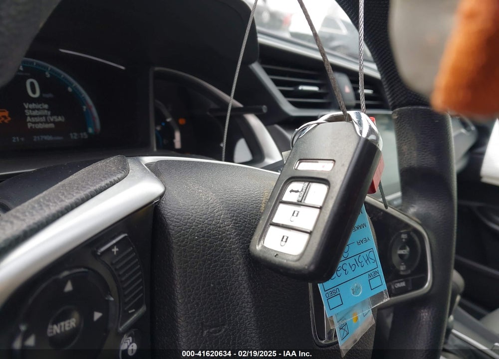 2017 HONDA CIVIC VIN: 19XFC2F7XHE042129