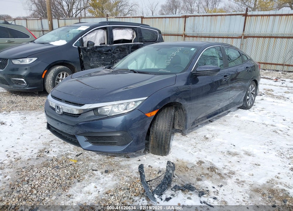 2017 HONDA CIVIC VIN: 19XFC2F7XHE042129