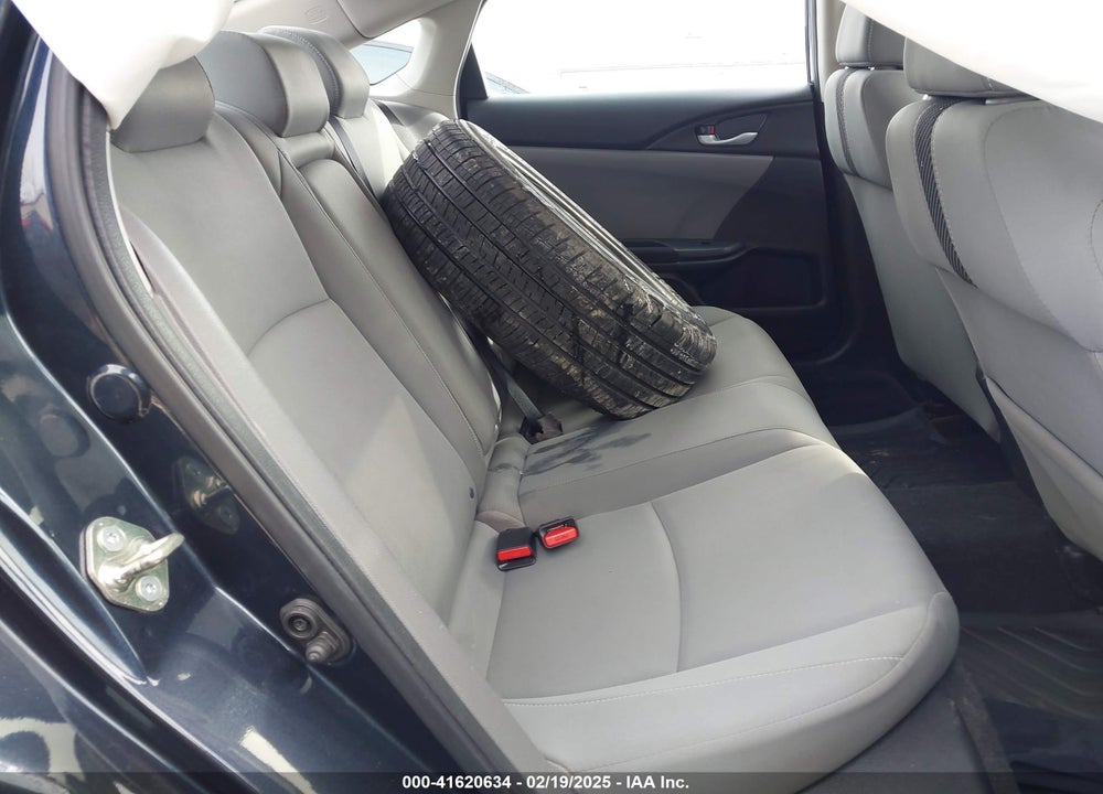 2017 HONDA CIVIC VIN: 19XFC2F7XHE042129