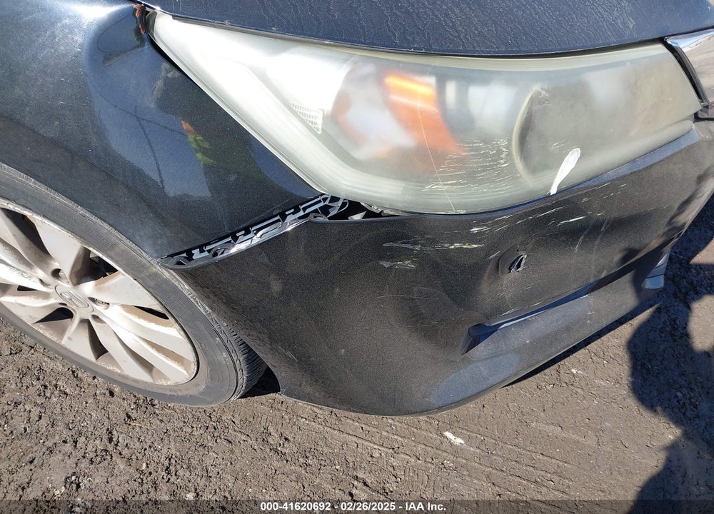 2014 HONDA ACCORD VIN: 1HGCR2F82EA095952