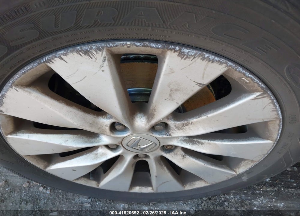 2014 HONDA ACCORD VIN: 1HGCR2F82EA095952