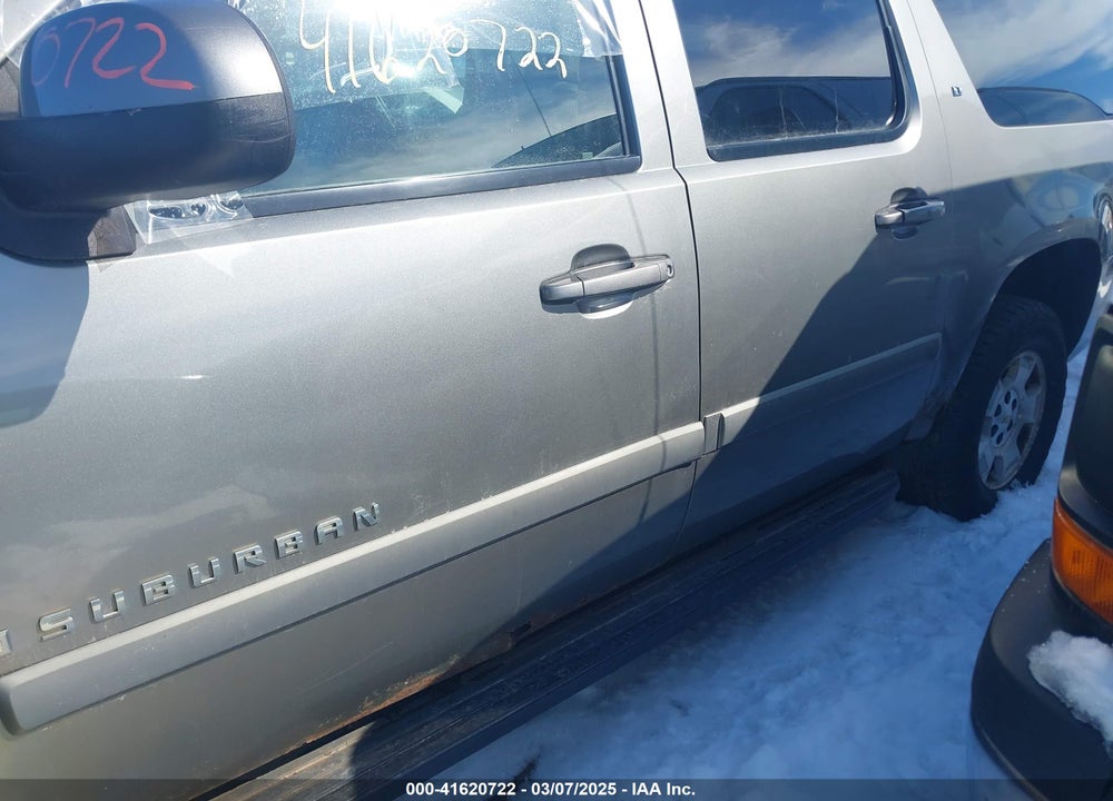 2008 CHEVROLET SUBURBAN 1500 VIN: 1GNFK16368R164170