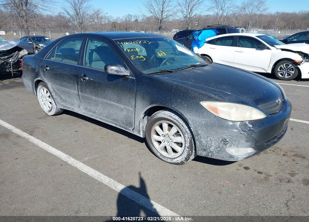 2004 TOYOTA CAMRY XLE VIN: 4T1BE30K74U375388