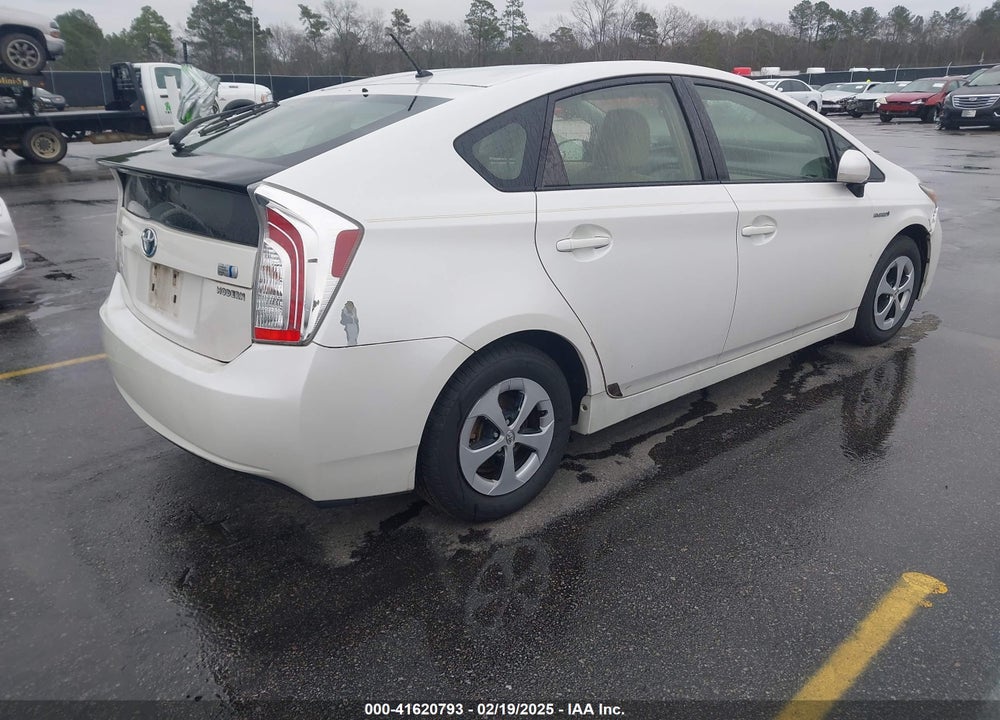 2012 TOYOTA PRIUS TWO VIN: JTDKN3DU7C5388568