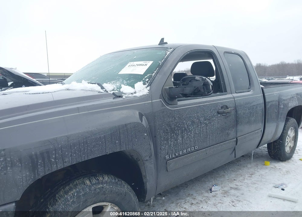 2010 CHEVROLET SILVERADO 1500 LT VIN: 1GCSCSE04AZ294133