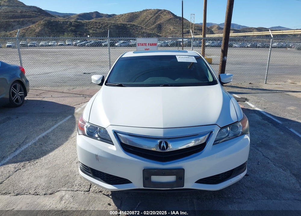2014 ACURA ILX VIN: 19VDE1F31EE008531
