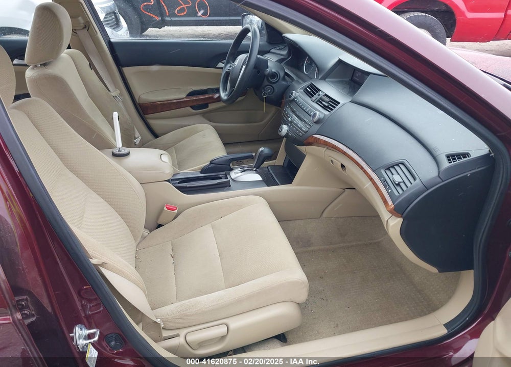 2011 HONDA ACCORD 2.4 EX VIN: 1HGCP2F76BA153411