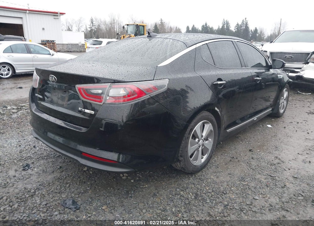 2015 KIA OPTIMA HYBRID VIN: KNAGN4AD6F5085427