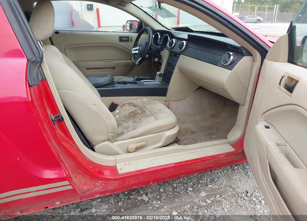 2007 FORD MUSTANG VIN: 1ZVFT80N475246636
