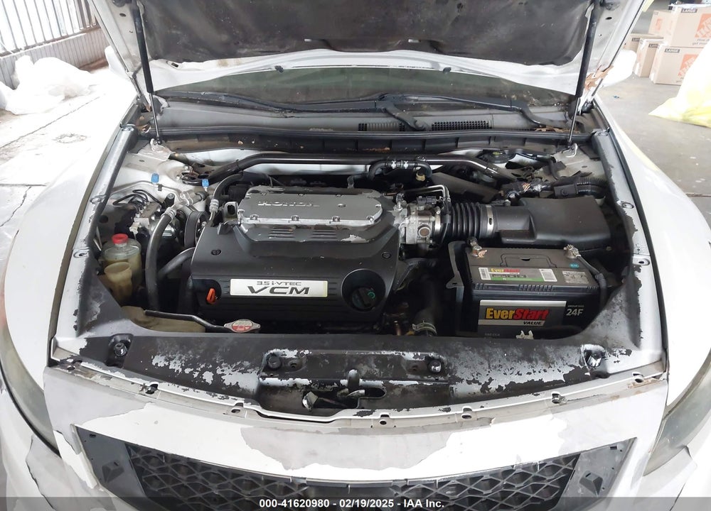 2009 HONDA ACCORD VIN: 1HGCS22859A002194