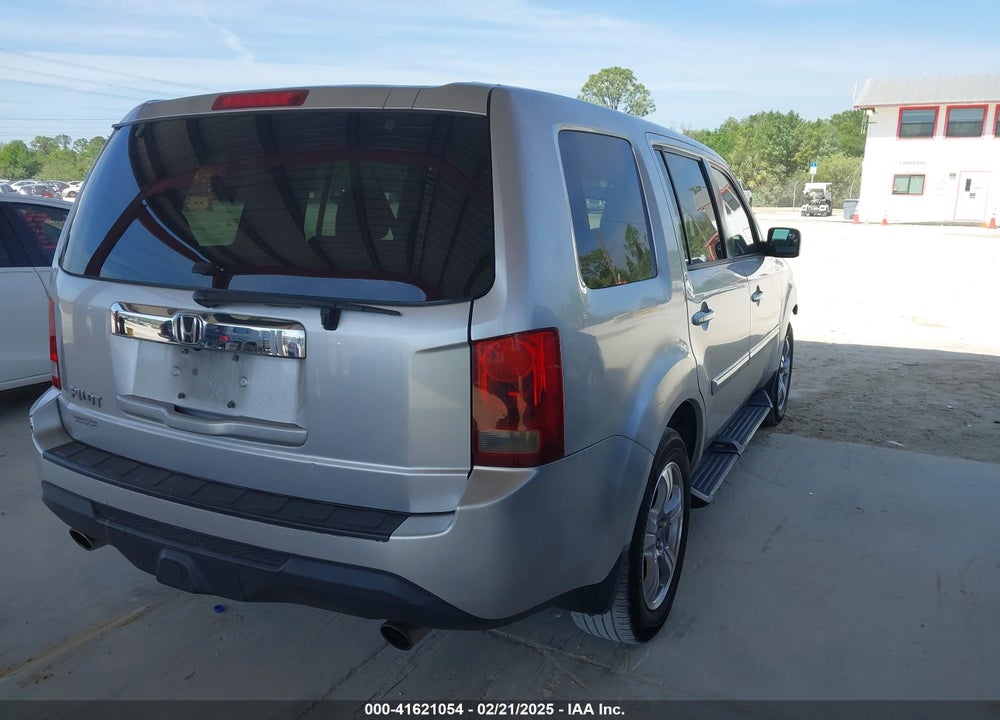 2014 HONDA PILOT EX-L VIN: 5FNYF3H56EB014772
