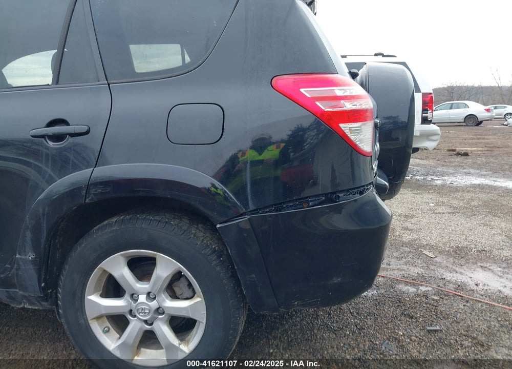 2009 TOYOTA RAV4 LIMITED V6 VIN: JTMZK31VX9D000106