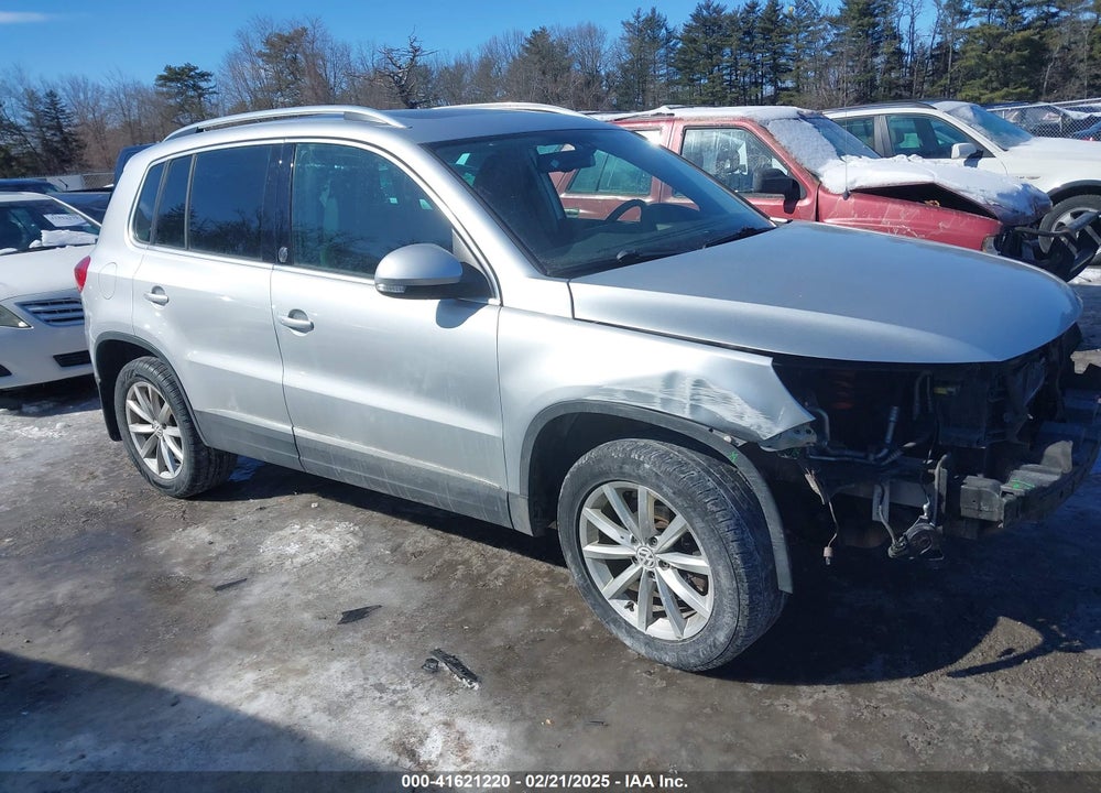 2017 VOLKSWAGEN TIGUAN 2.0T WOLFSBURG EDITION VIN: WVGSV7AX6HK031070
