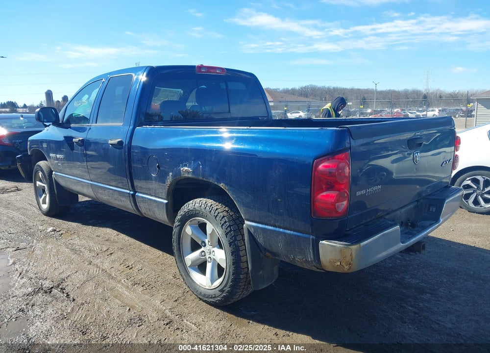 2007 DODGE RAM 1500 VIN: 1D7HU18247J612070