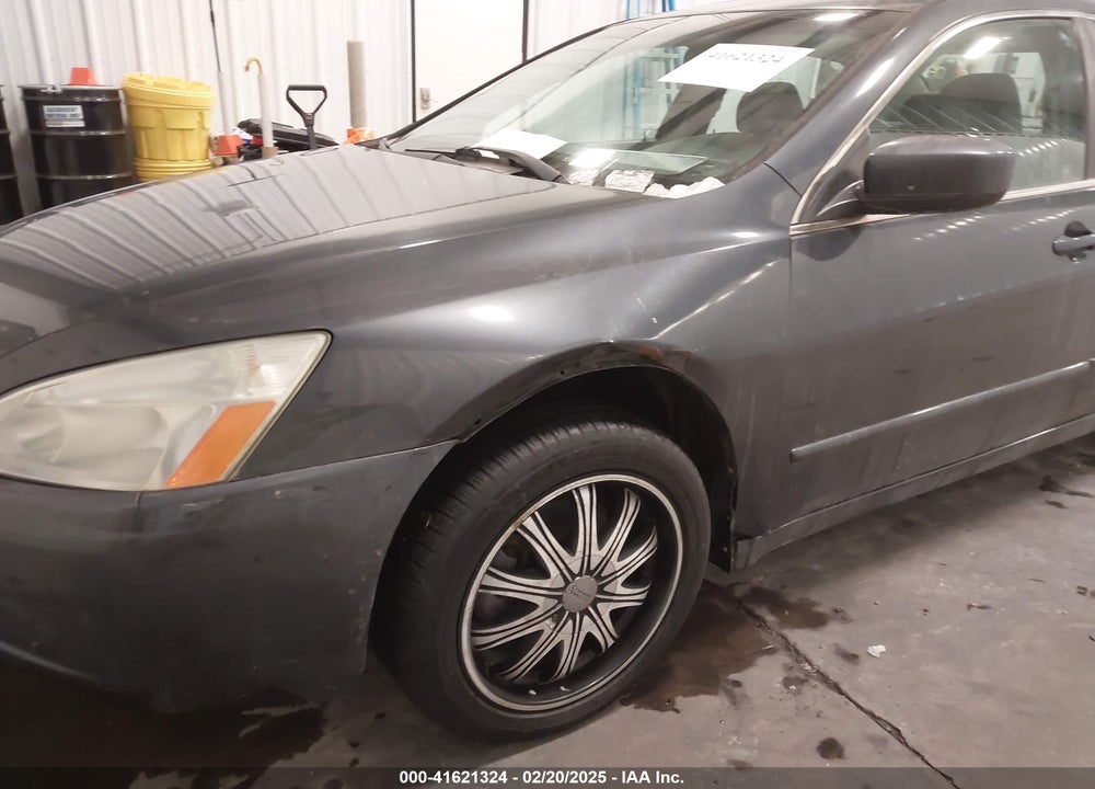 2003 HONDA ACCORD 2.4 EX VIN: 1HGCM56633A043211