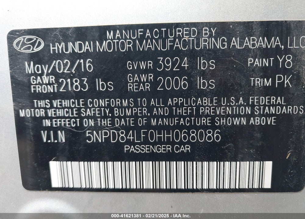 2017 HYUNDAI ELANTRA VIN: 5NPD84LF0HH068086