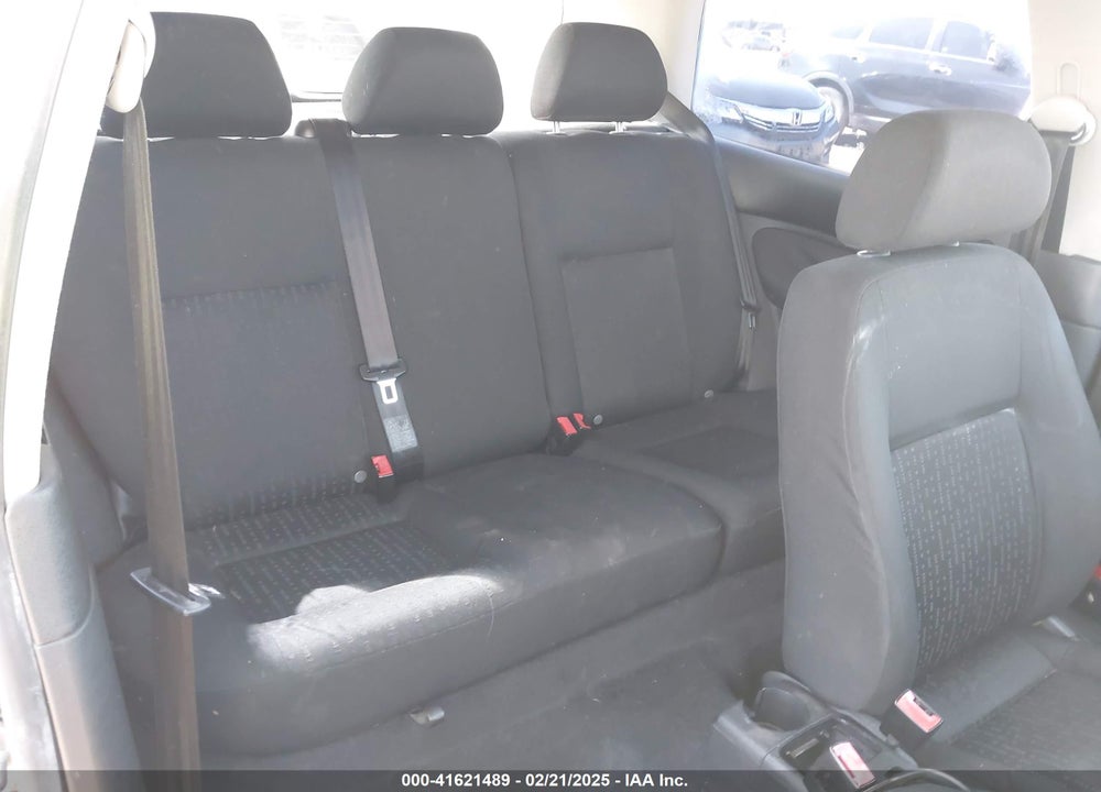 2004 VOLKSWAGEN GOLF GL VIN: 9BWBL61J344037655