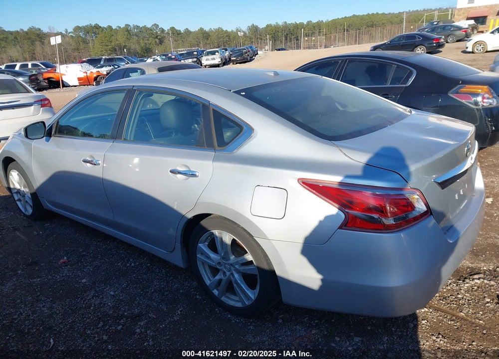 2013 NISSAN ALTIMA VIN: 1N4BL3AP3DN405426